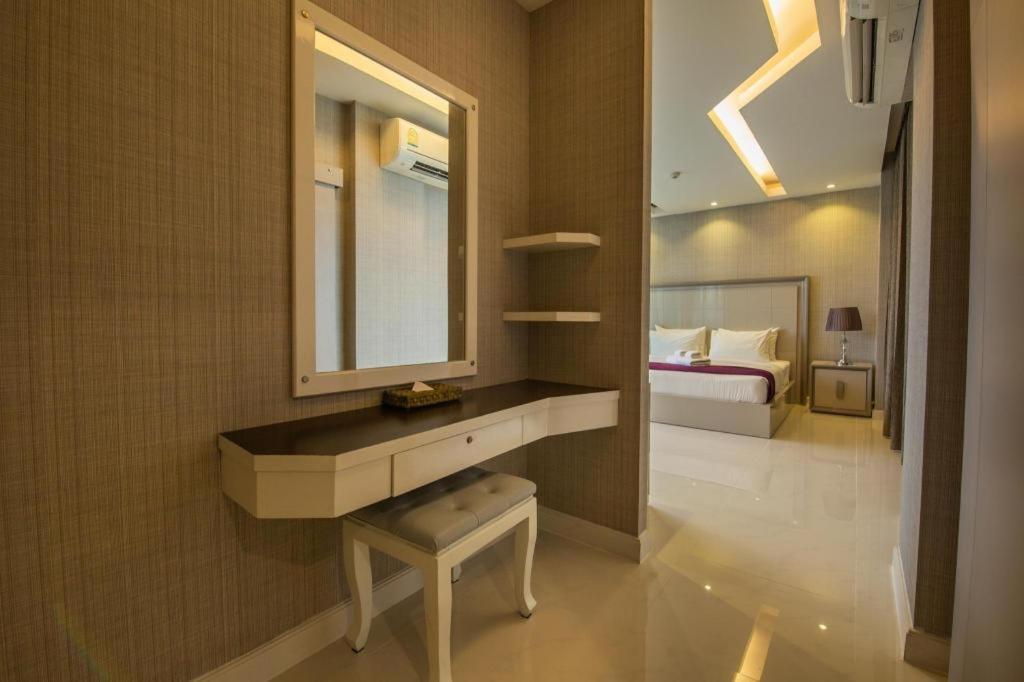 Phuglong Hotel Phayao Exterior photo