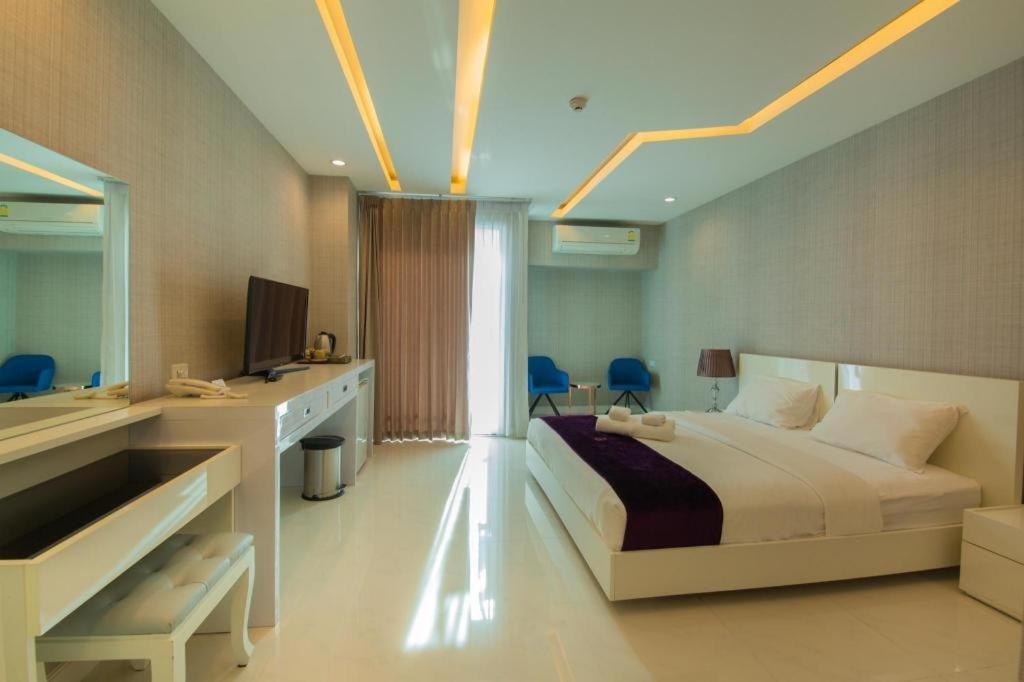 Phuglong Hotel Phayao Exterior photo